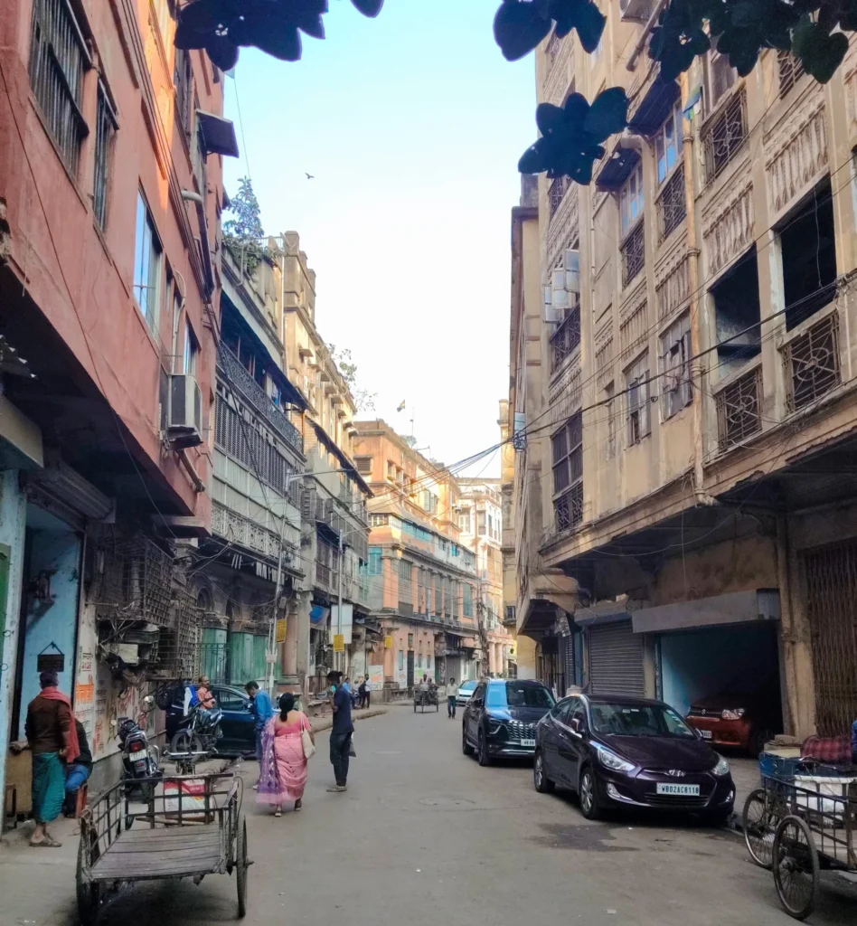 The ornate facades of old Marwari houses line this quiet Burrabazar lane, echoing a legacy of craft, commerce, and community